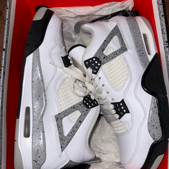 Jordan 4 White Cement 2016 Size 9.5 - Picture 1 of 16
